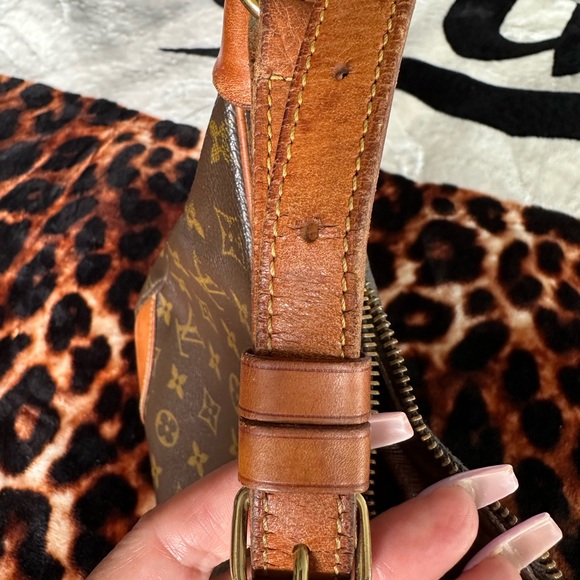 Louis Vuitton Monogram Boulogne Vintage - Picture 9 of 16